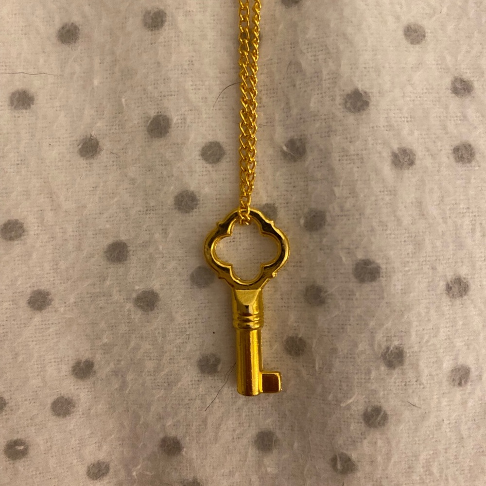 Gold Key Pendant Necklace